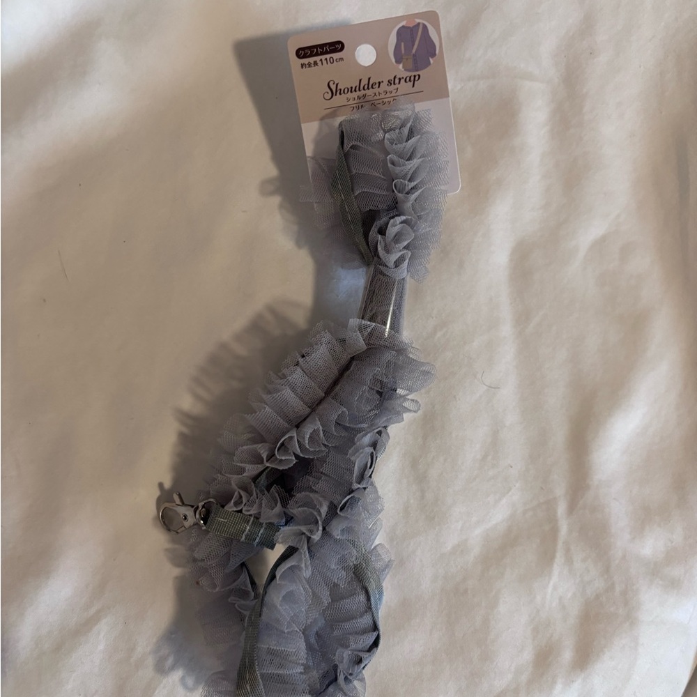 Smartphone Shoulder Strap with Ruffle Trim in Light Gray
